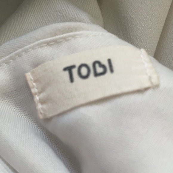 White Flowy Tobi Dress - Picture 3 of 3